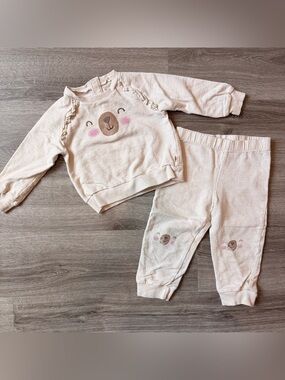 Huggies baby girls matching set